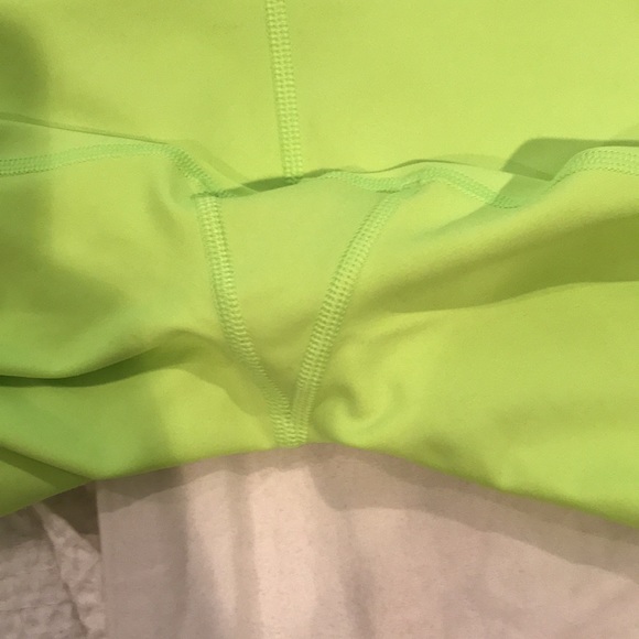 Athleta Stay Fly 9” Short - Picture 5 of 6
